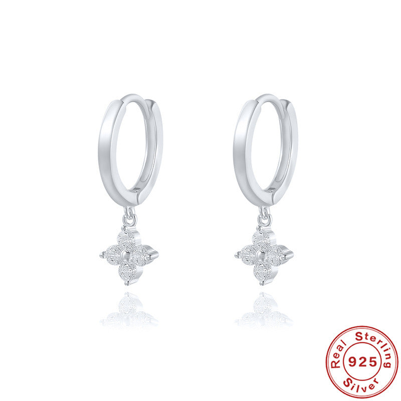 New Dignified Flowers Earrings For Women